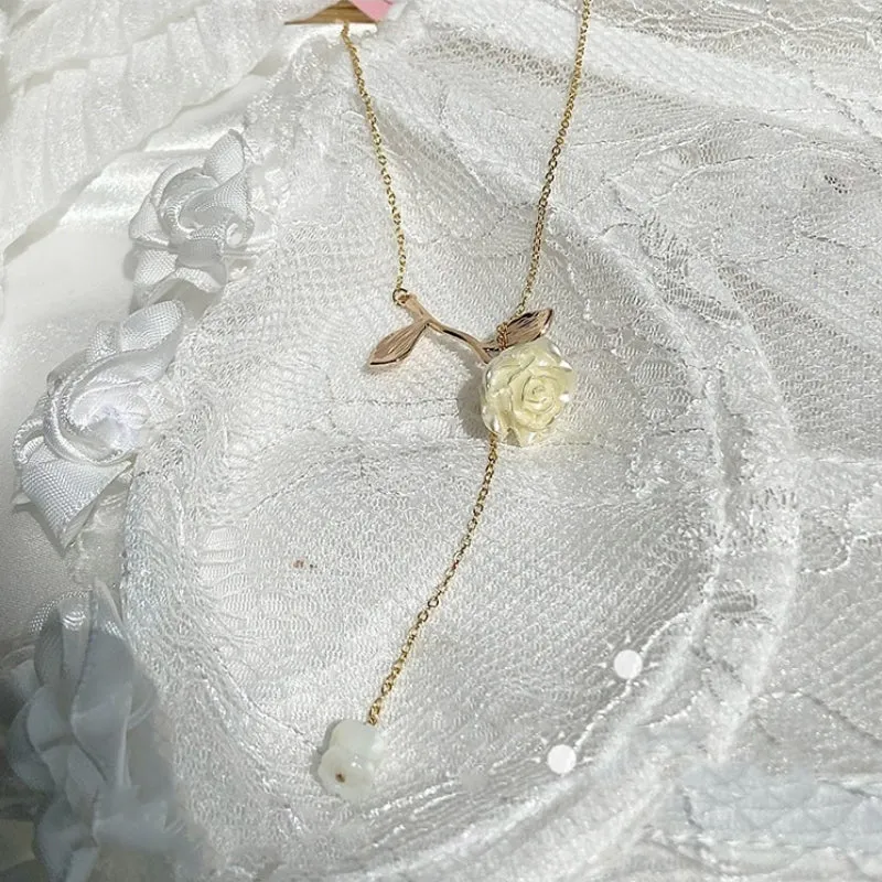 Cute Fashion Romantic Rose Flower Pendant Necklaces